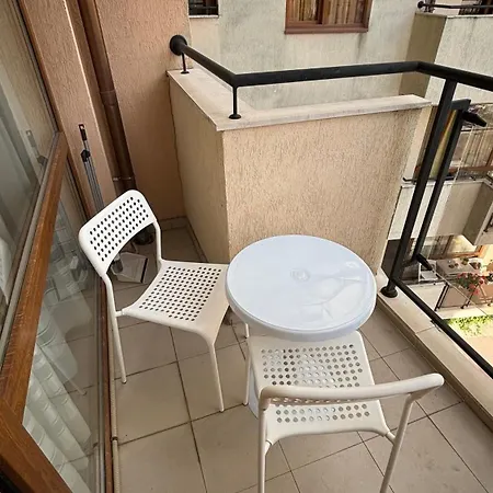 Lägenhet With Pool View Slăntjev Brjag